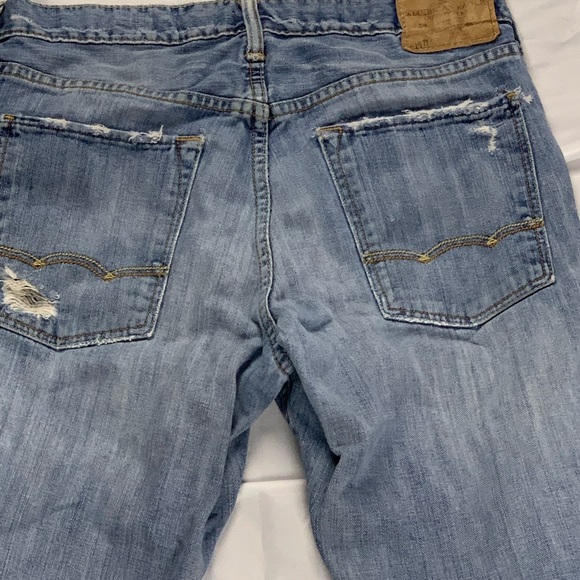 AmericanEagle Blue Jeans - Picture 3 of 4